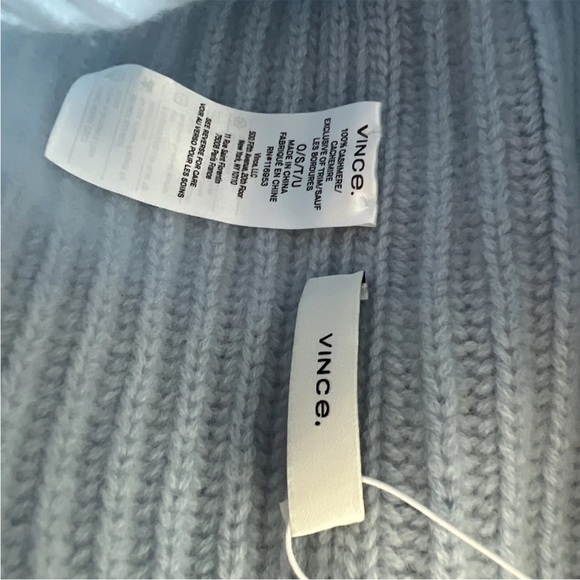 Vince Unisex Boiled 100% Cashmere Chunky Half Cardigan Knit Hat Baby Blue Tide - Picture 10 of 10